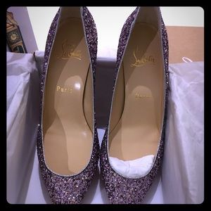 Christian Louboutin 👠